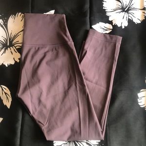 Align pant eggplant 🍆 color